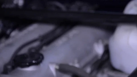 Mazda mx5 miata engine bay engine head details 스톡 동영상 84297333