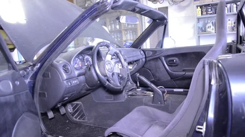 Mazda mx5 miata interior 스톡 동영상 84297352