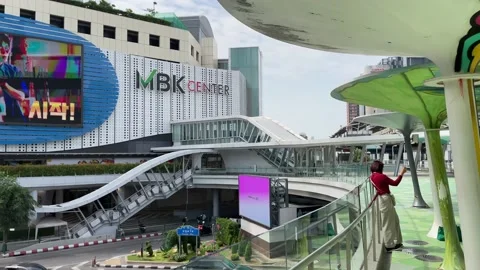 MBK Center view from Pathum Wan Intersection Overpass. People taking selfie Stock Footage 171916553