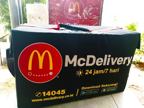 Mc Delivery Stock-Fotos