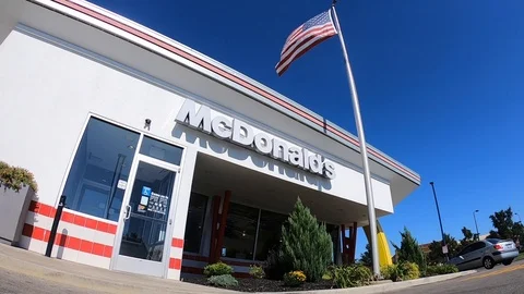 McDonald 4 Stockbeeldmateriaal 117473642