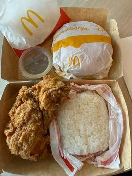 McDonald’s combo meal delights hungry customers Stock Photos