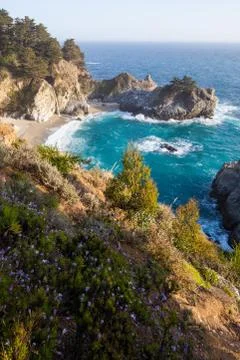 Mcway falls - Pacific coast highway in Big Sur, California, USA in the afternoon Stock Photos
