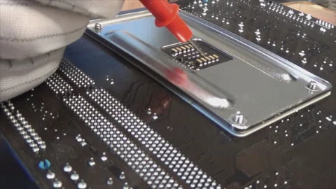 Measuring voltage on radio components. The process of determining the failure of Stock Footage 143902889