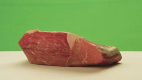 Meat on greenscreen, cooking Stock Footage 146363333