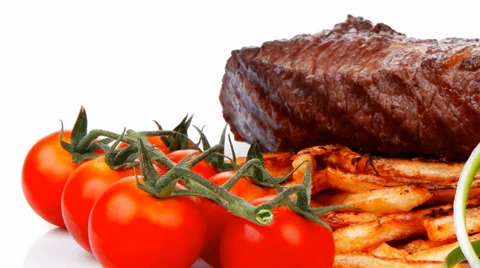 Meat on potato chips with fresh tomato 스톡 동영상 33966447