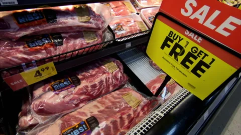 Packaged meats and steaks at the grocery, Stock Video