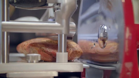 Meat slicer machine cuttting Video stock 99399929