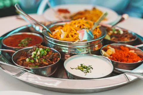 Meat thali served in a restaurant. Stock-Fotos