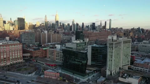 Meatpacking District toward West Side Towers and Midtown Vídeo Stock 143984071