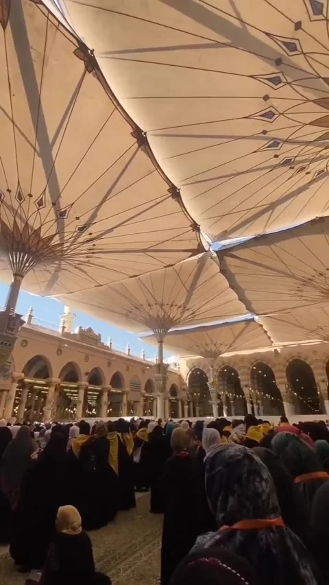 MECCA Stock Footage 220494154