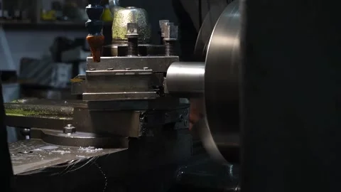 A mechanic disassembles an old dirty car Видео 221433914
