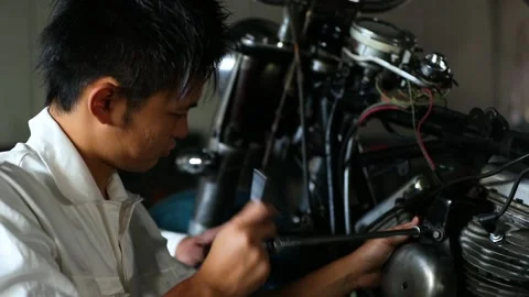 Mechanic at working, man at work Video stock 161963876