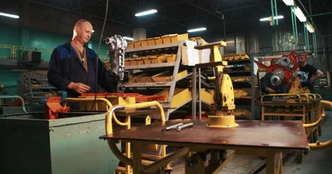Mechanic working on a motor-blocks Stock-Footage 51753915
