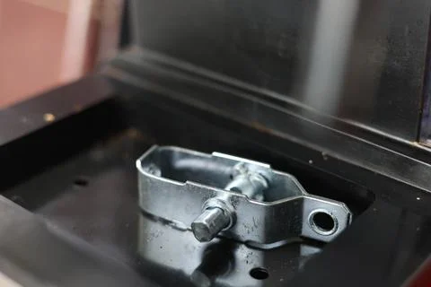 Mechanical element to stretch the fence wire, wire tensioner Foto stock