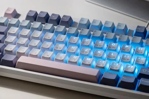 Mechanical keyboard with blue backlight Foto stock