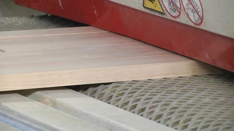 Mechanical processing of wood Stockbeeldmateriaal 97540427