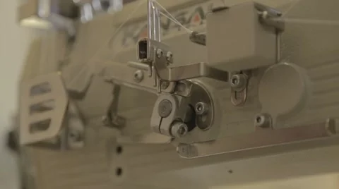 Mechanical sewing machine Video stock 43080495