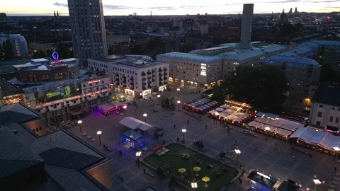 Medborgarplatsen Söder on a summers evening. Blue hour aerial forward shot. 動画素材 234164261