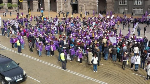 MedHorVert Stock Footage 117349099