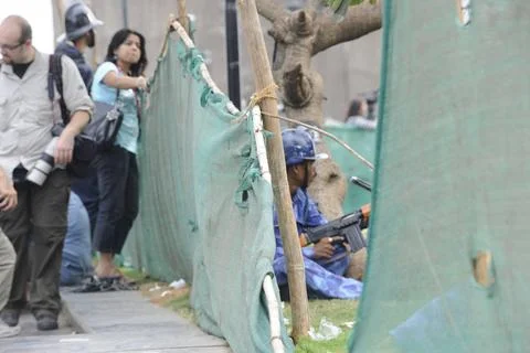 Media Rapid Action Force RAF Commando position Taj Mahal hotel ; terrorist... Stock Photos