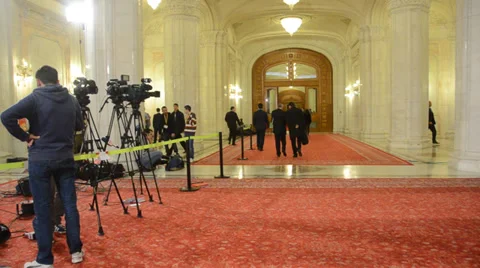 Media waiting for event Stock Footage 32927398