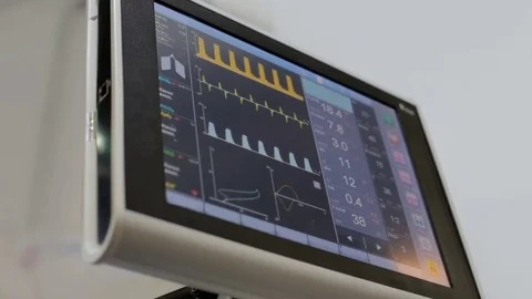 Medical equipment that shows lung function Stock Footage 83162159