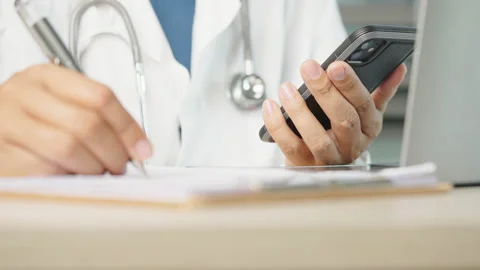 Medical Video stock 163756408