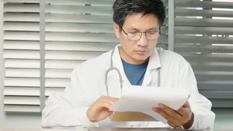 Medical Video stock 163761762