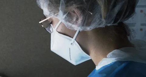 Medical lab worker performing COVID 19 tests in Berlin Oct 25 2020 動画素材 331149243