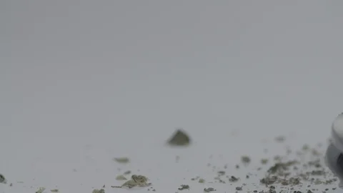 Medical Marijuana on a scale Vídeo Stock 79449862