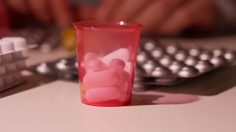 Medical Medication Preparation 動画素材 338186523