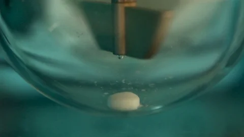 Medication pills dissolution testing in laboratory Stock Footage 70316578