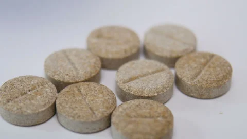 Medicinal Pills Falling On The Table 스톡 동영상 88995351