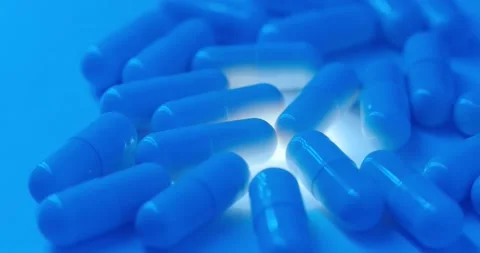 Medicine in capsules rotate Vidéo 166652607