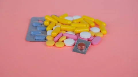 Medicine pills rotating Stock Footage 236102151