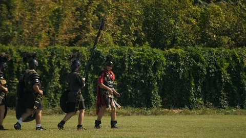 Medieval Army Of Knights Marching In Slow Motion 4K 3 動画素材 86399167