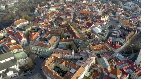 Medieval buildings in Vilnius Видео 241545925