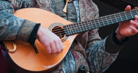 Medieval fire show with fire dancer 스톡 동영상 104752165