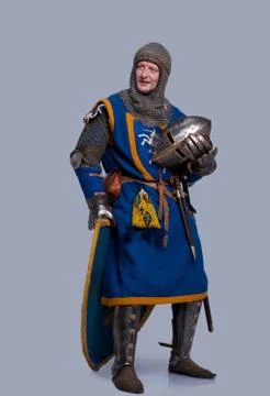 Medieval knight on grey background. Foto stock