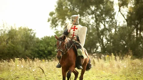 Medieval knight on horseback. Stock Footage 28979662