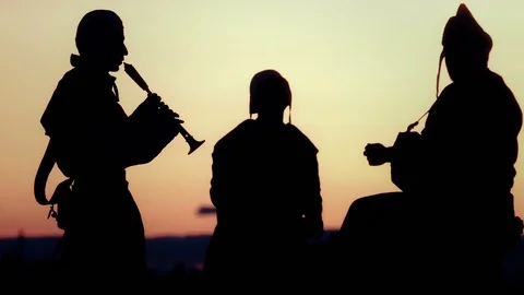 Medieval musicians' silhouettes Video stock 101651643