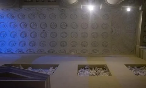 Medieval pattern on the top of arch ceiling, Vilnius, Lithuania Foto stock