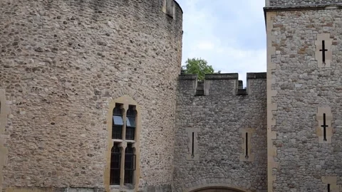 Medieval Stone Architecture Inside the Tower of London Stockbeeldmateriaal 347975606