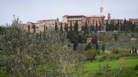 The medieval town of Pienza during spring season. Tuscany, Italy. Stock Footage 152768277
