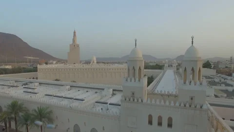 MEDINA: Bir Ali mosque in Al Madinah, Saudi Arabia. Video stock 106915819