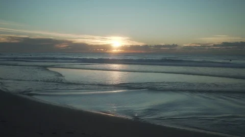 Meditative slow moving ocean pool Stock Footage 107063962