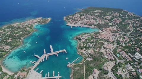 Mediterranean bay from drone Vídeo Stock 59833956