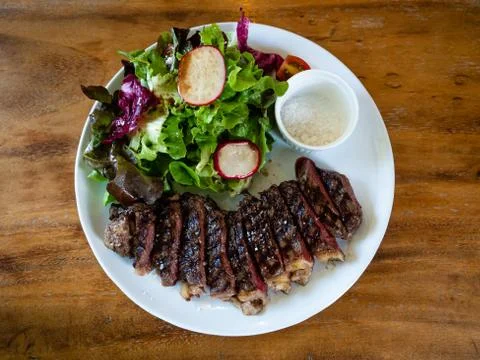 Medium Rare Steak 3 库存照片