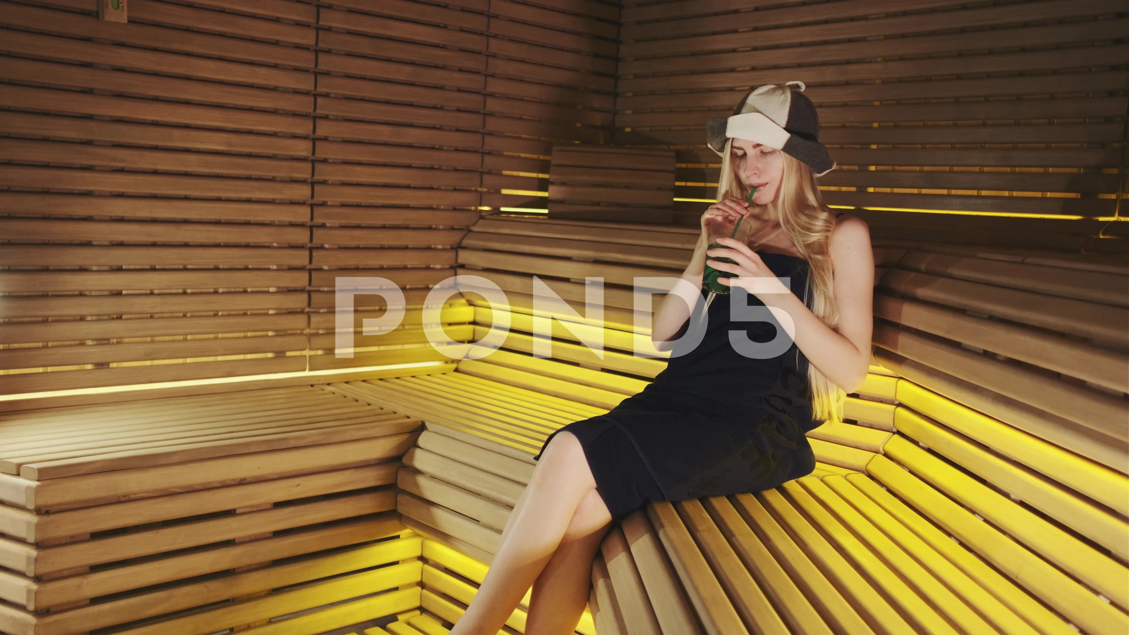 Sauna blonde in 9 Home